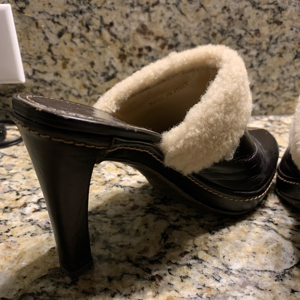 Coach brown leather 4” heal clog with lamb skin trim. Made in Italy